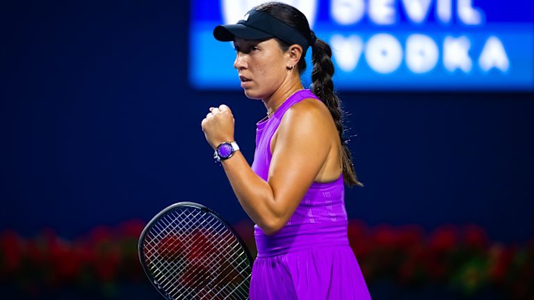Osaka beats another top player in return from maternity leave, routing Jabeur 6-3, 6-1 in Toronto  