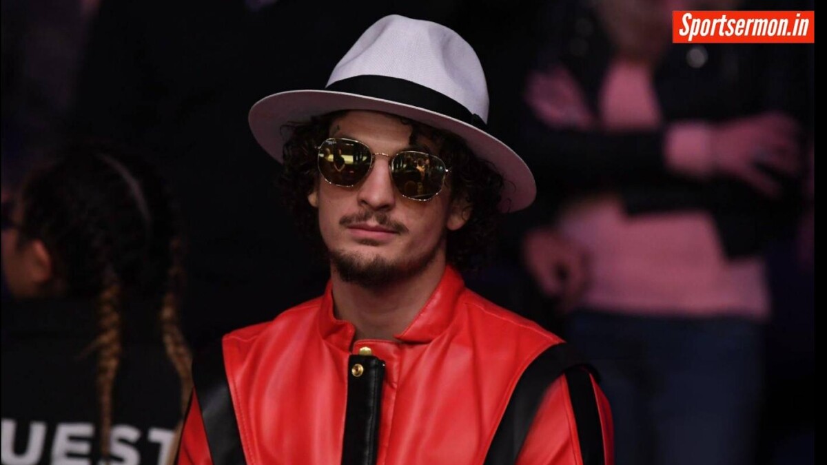 Sean O'Malley takes a dig at Conor McGregor after his driving ban  