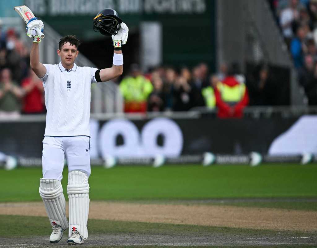 Jamie Smith's maiden ton puts England in command   Jamie Smith's maiden ton puts England in command