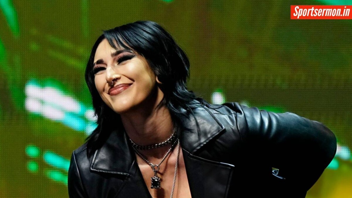 Rhea Ripley seen kissing a security personnel at Raw on unseen footage  