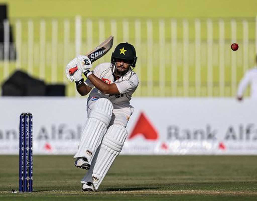 Saud Shakeel, Saim Ayub lead Pakistan's recovery   Saud Shakeel, Saim Ayub lead Pakistan's recovery