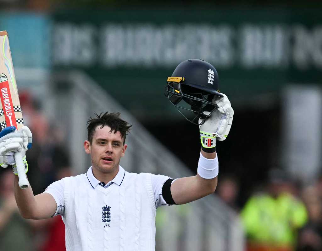 Jamie Smith 'grateful' for mentor Ian Bell   Jamie Smith 'grateful' for mentor Ian Bell