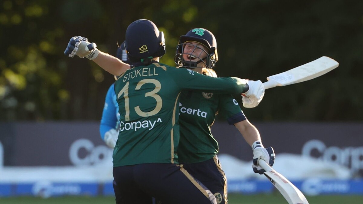 Ireland Stun England in Final-Ball Thriller to Secure Historic Victory  