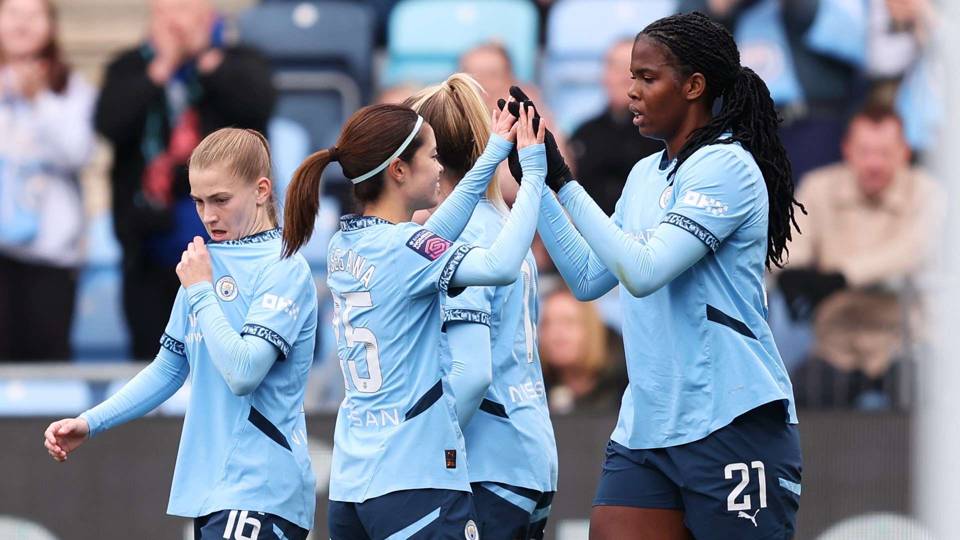 Earps & PSG suffer shock Champions League qualifying exit   Earps & PSG suffer shock Champions League qualifying exit
