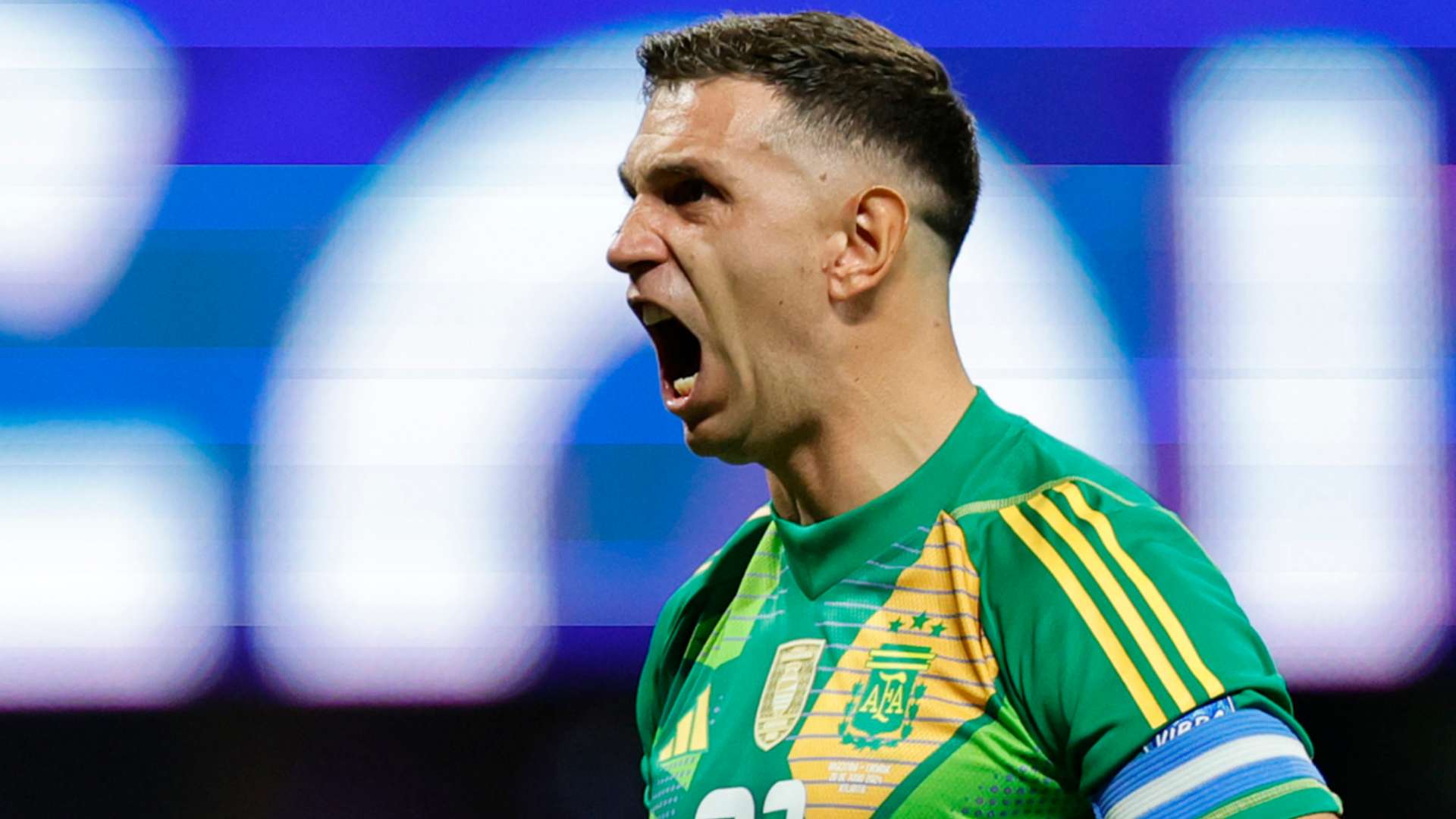 Martinez’s ‘weird’ behaviour stops standing among top keepers  