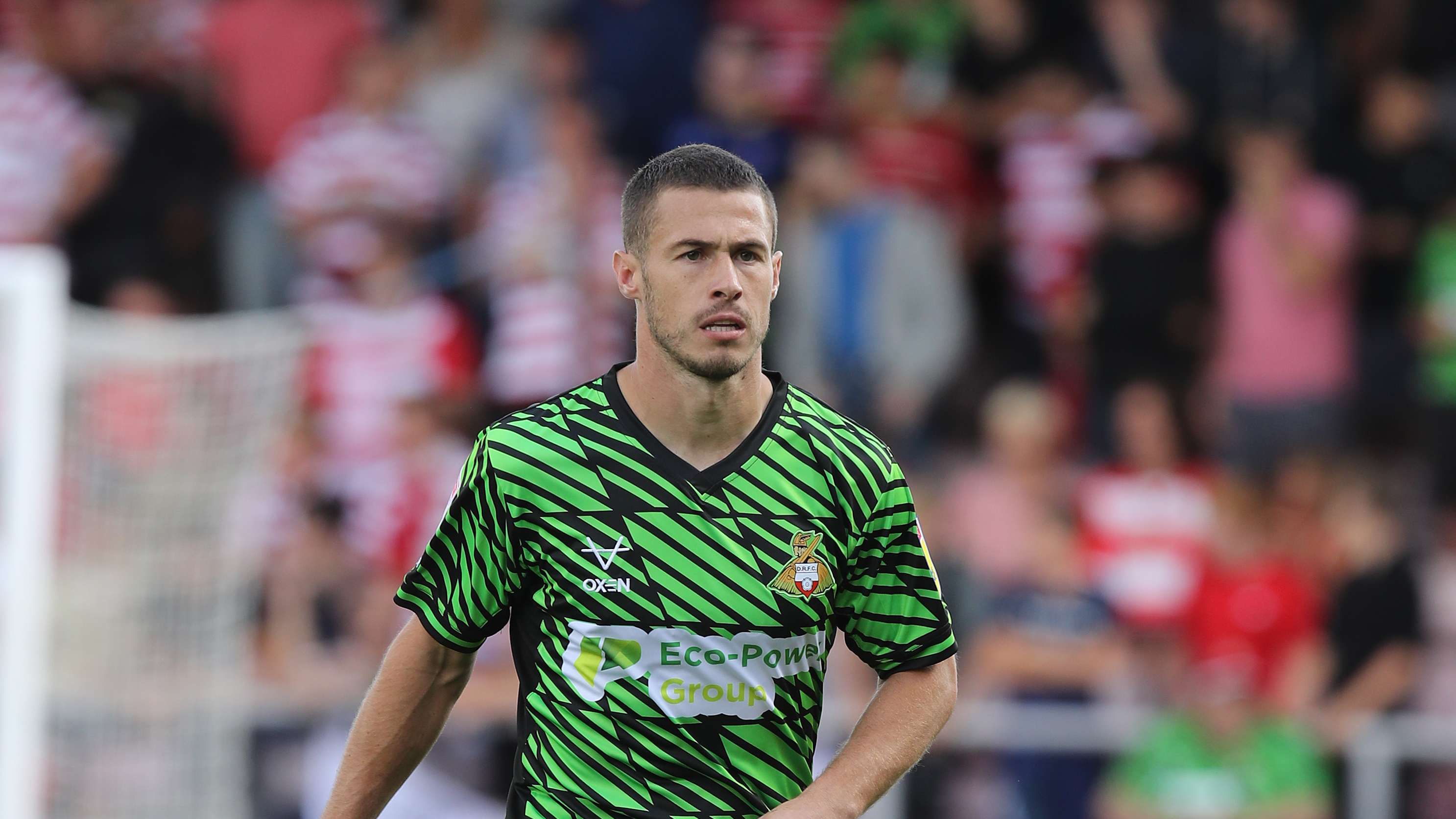 Man Utd complete shock signing of 35-year-old former youth player  