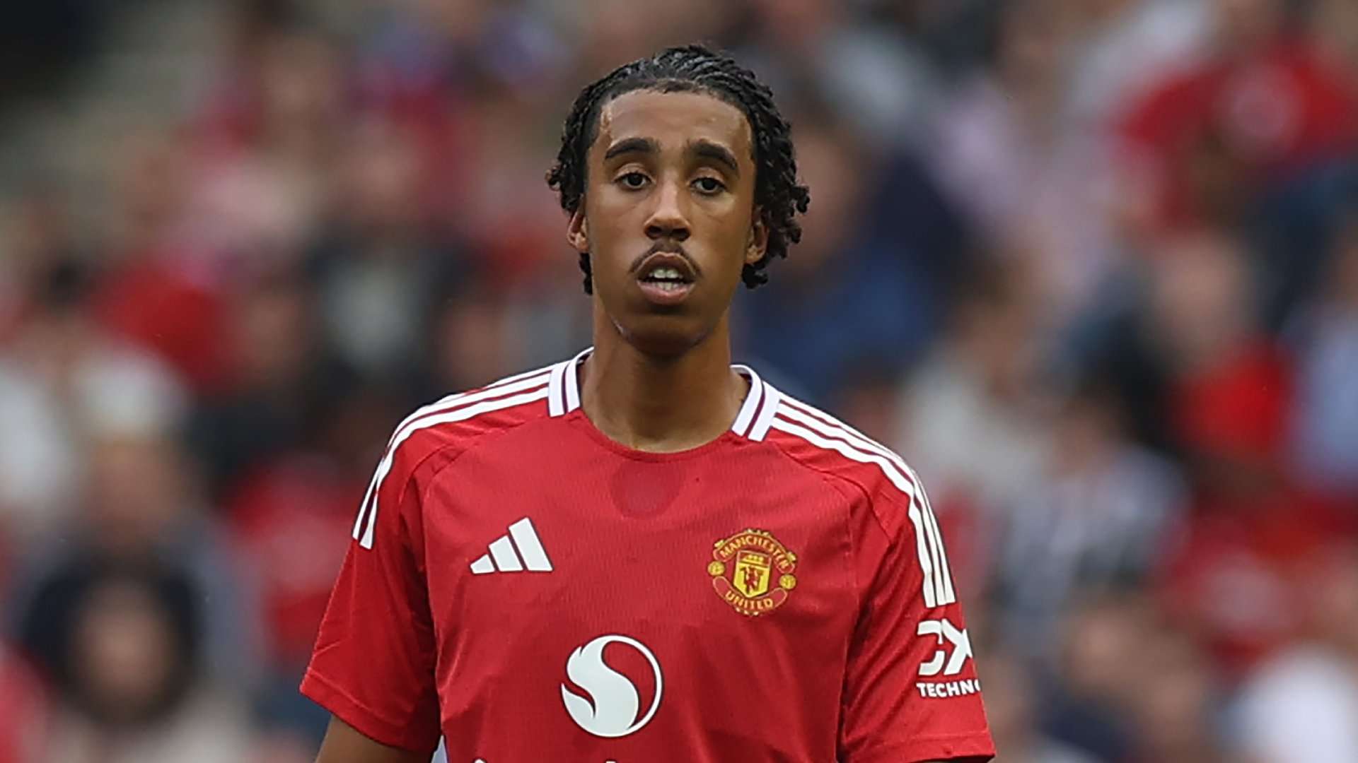 Yoro explains what Man Utd fans can expect from him  