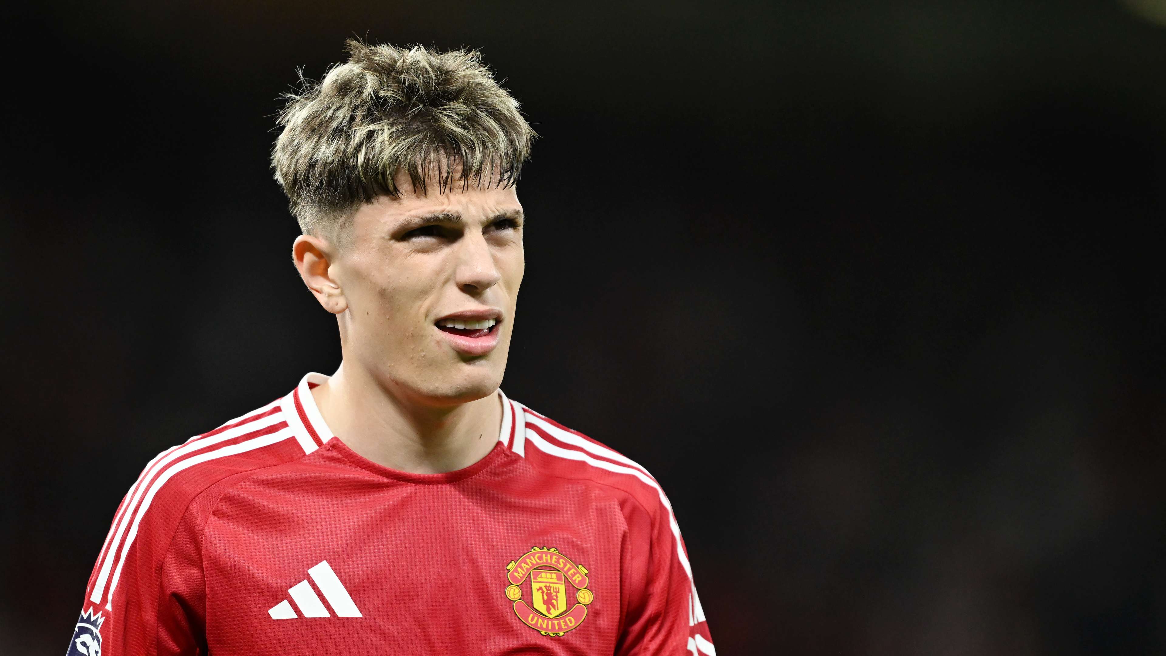 Garnacho fires back at fan who mocked him with 'sh*t compilation'  