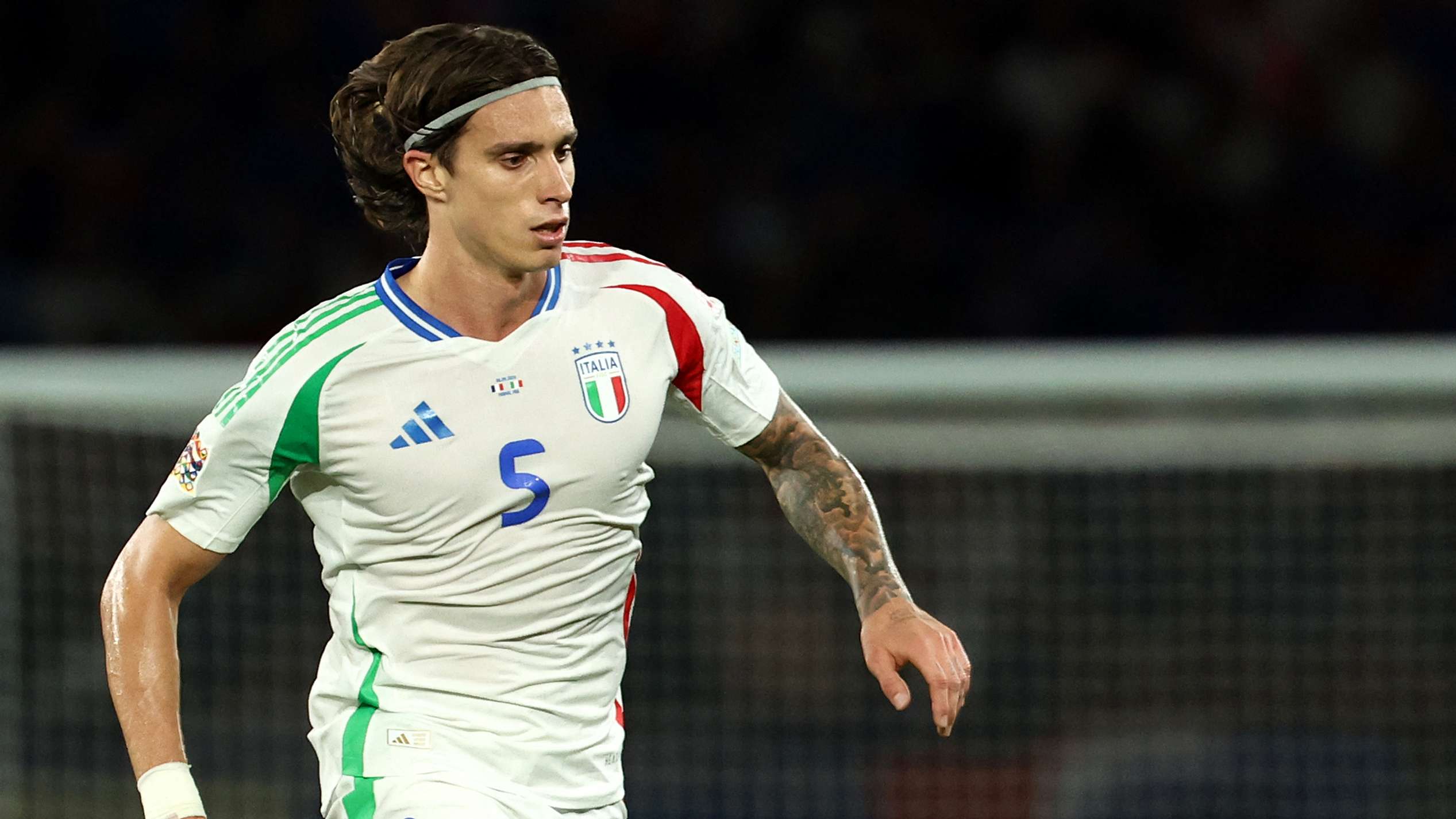 Calafiori leaves Italy camp after freak injury against France   Calafiori leaves Italy camp after freak injury against France