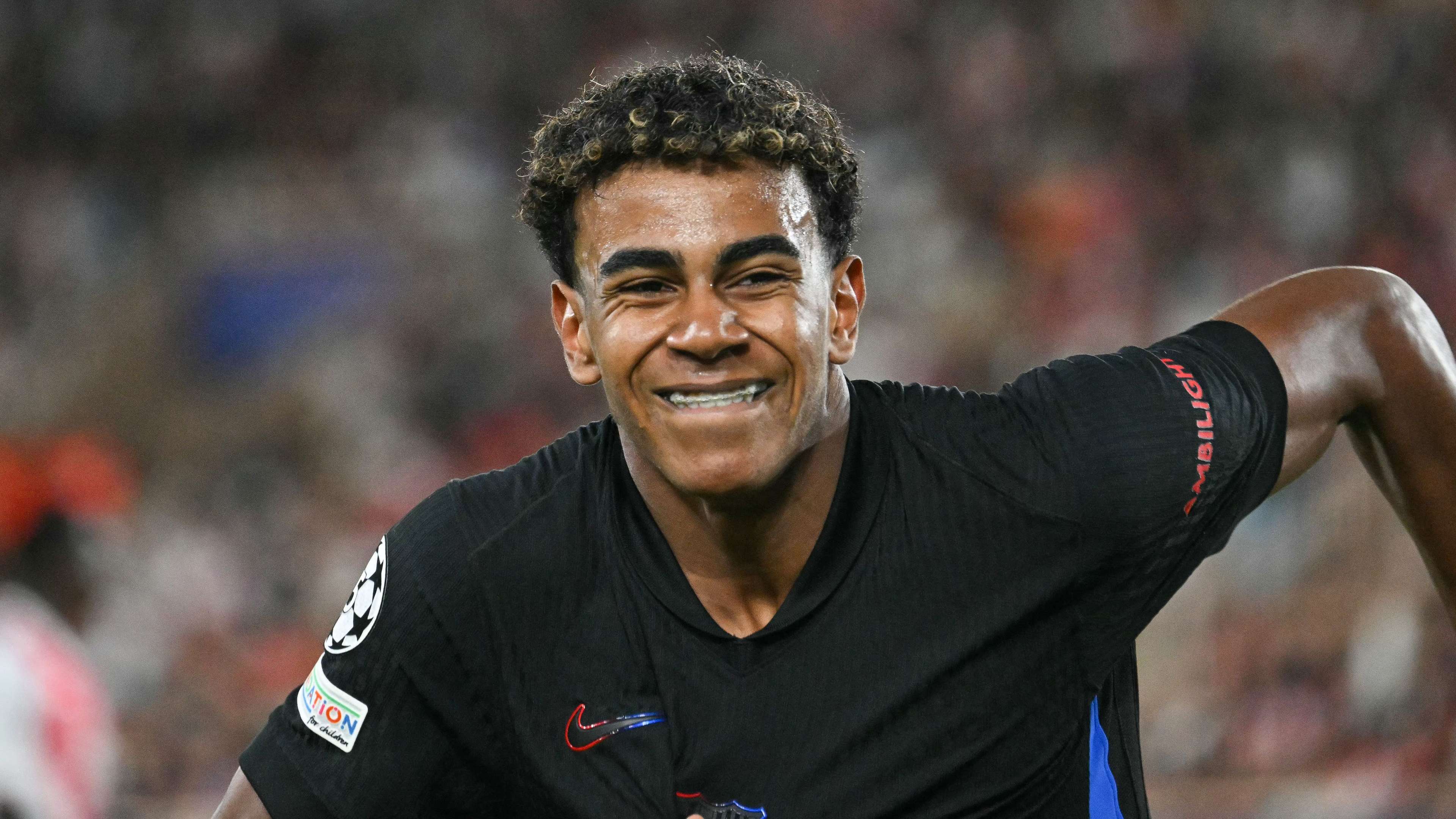 📽️ | Yamal scores a banger for Barcelona in Champions League  