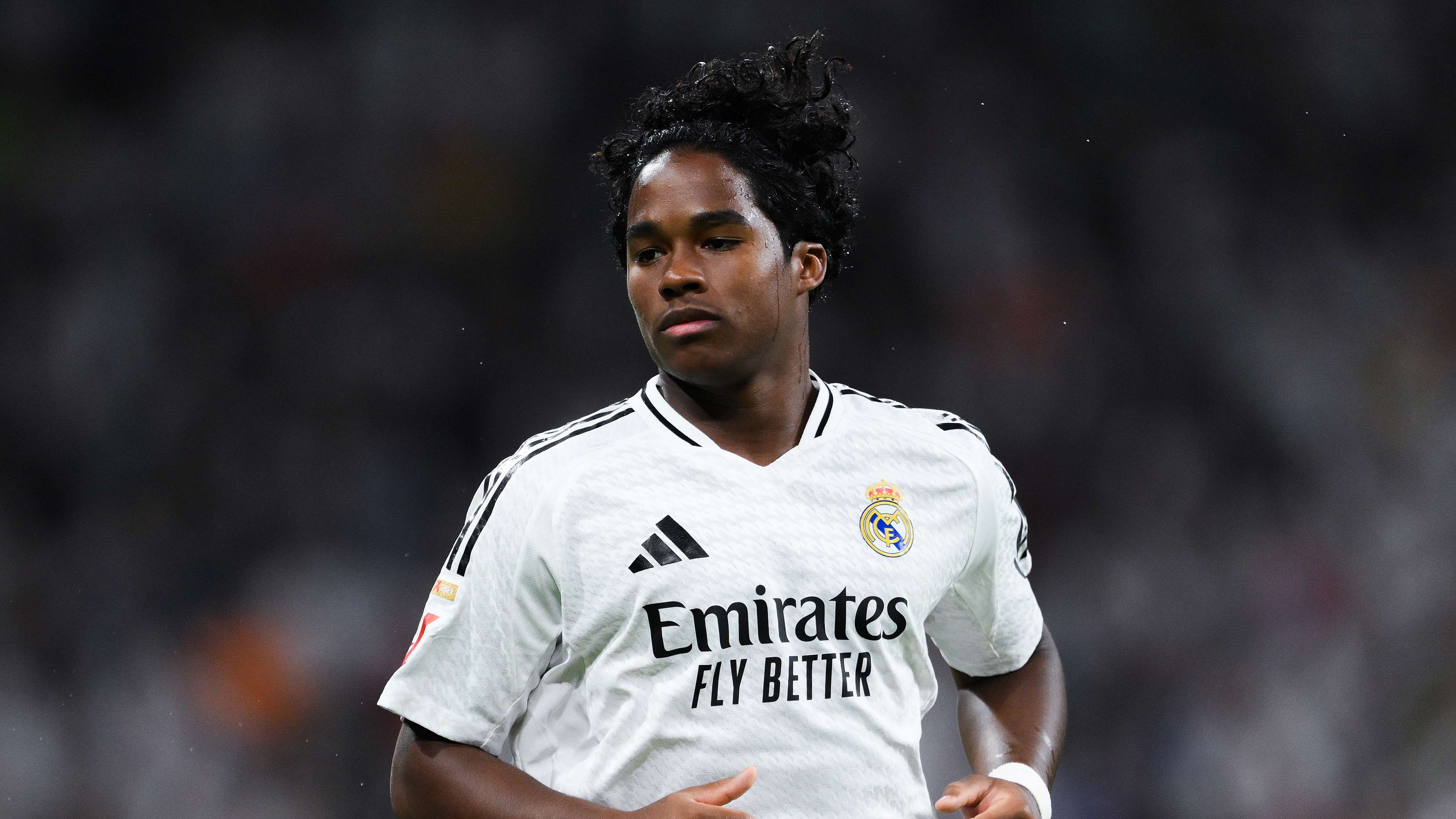 'Clear red' - Endrick escapes after kicking opponent in Real win  