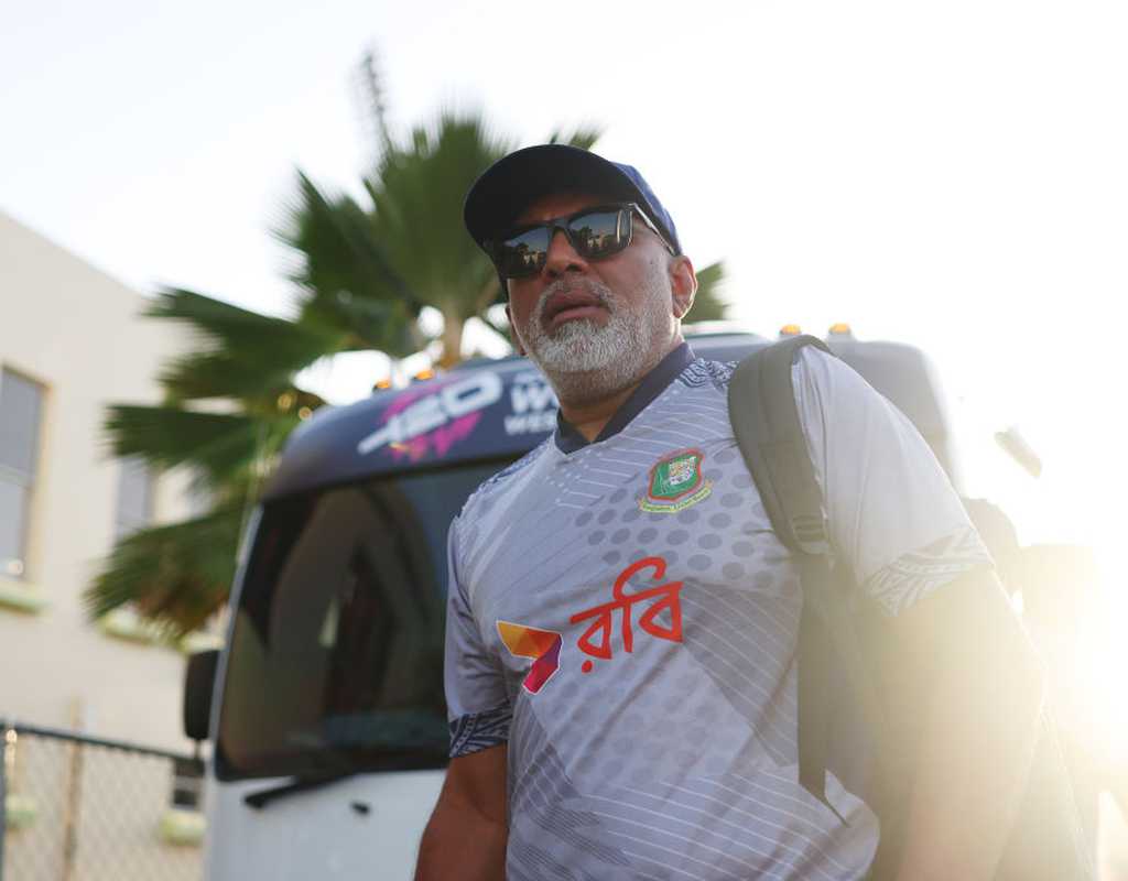 BCB clears the air surrounding Hathurusingha's position as head coach  