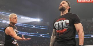 Roman Reigns makes surprising return on SmackDown, signs tag-match contract  