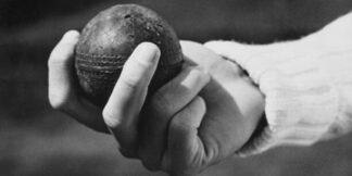 Do You Know About This Difference Between Men's and Women's Cricket?  