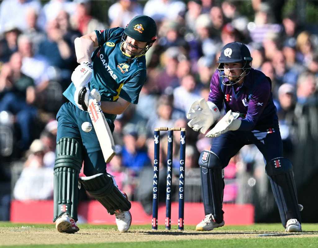 Travis Head leads Australian carnage in Edinburgh  