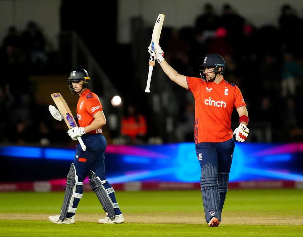 England draw level through Livingstone masterclass  