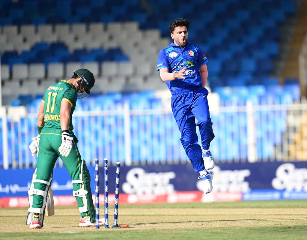 Farooqi leads rout as Afghanistan register first win over South Africa  