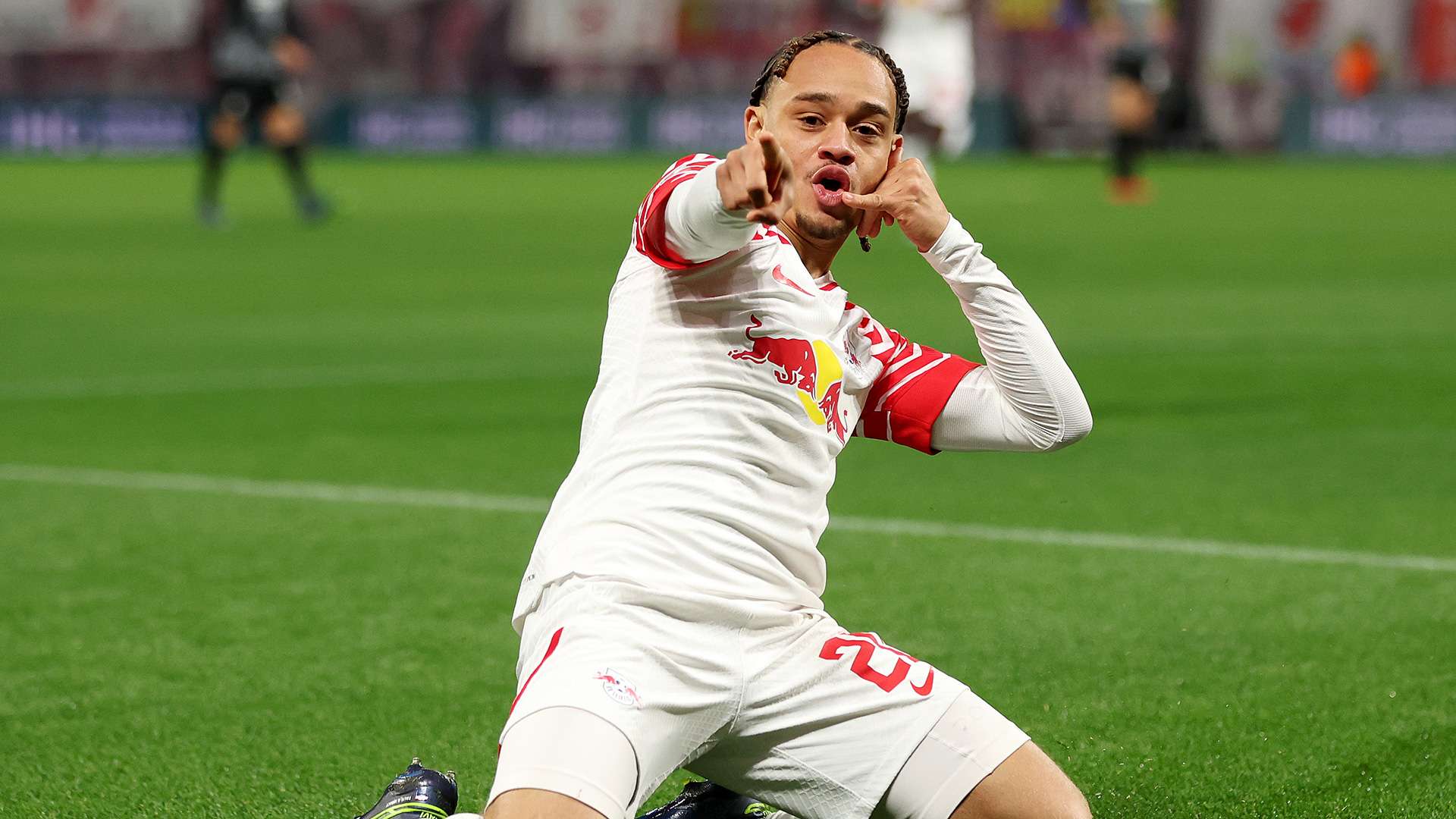 Revealed: Man Utd approach was humiliatingly snubbed by Simons   Revealed: Man Utd approach was humiliatingly snubbed by Simons