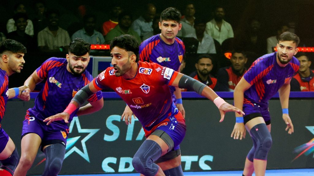 UP Yoddhas Begin PKL Season 11 With Closely Fought Win Against Dabang Delhi K.C.  