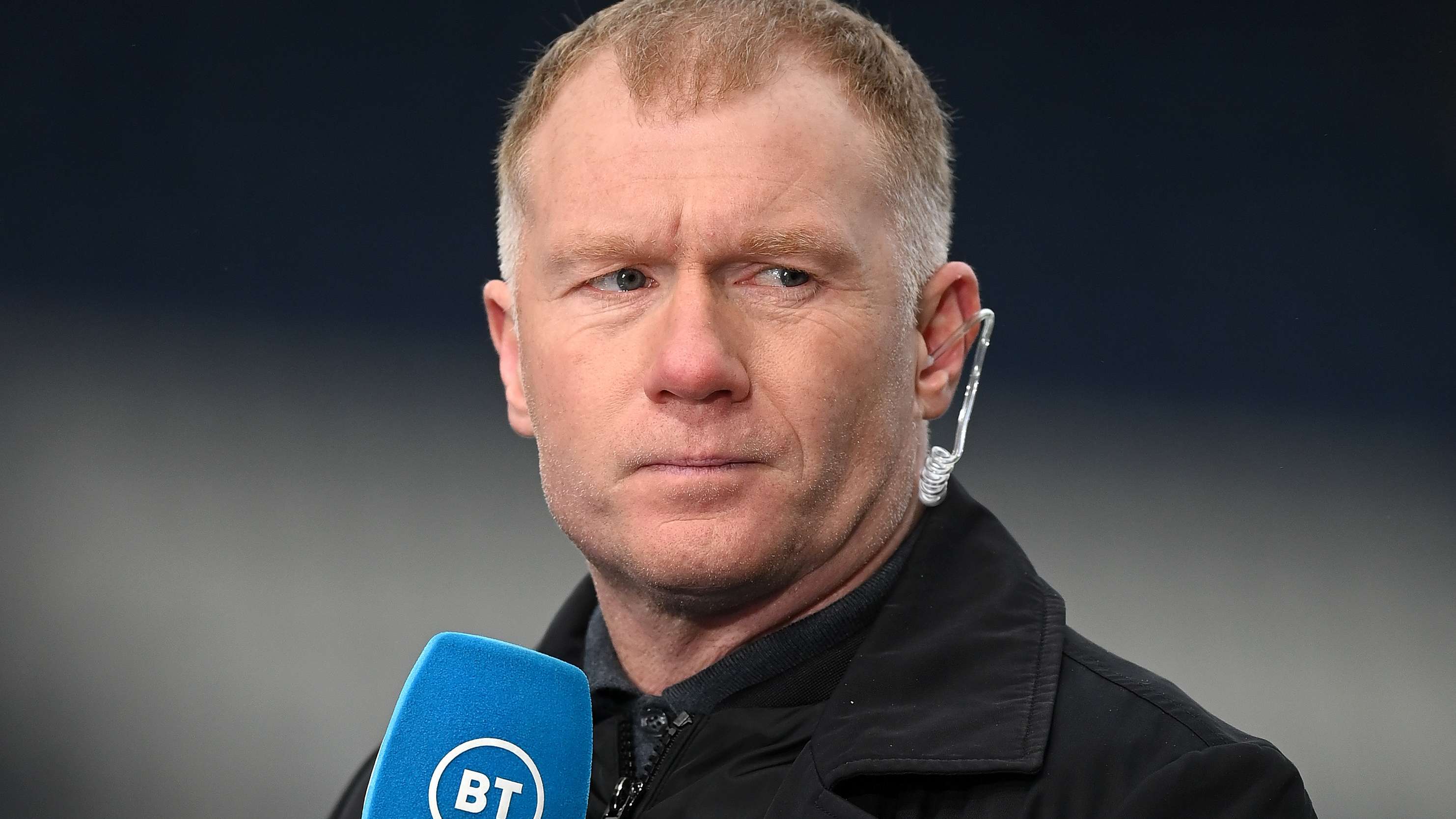 Scholes questions two of Man Utd's big-money transfers  