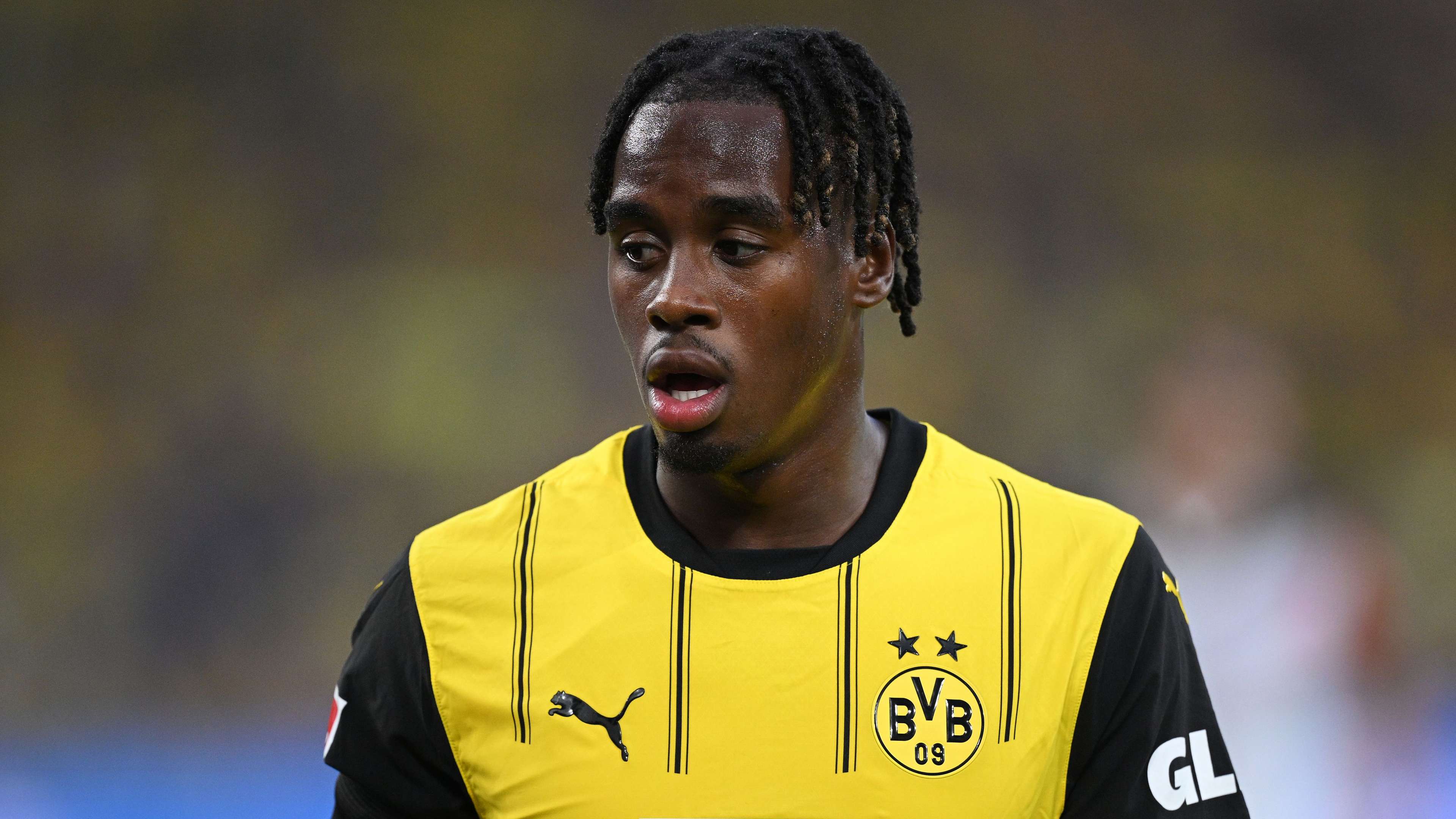 Liverpool & Chelsea plot bid for Dortmund's Bynoe-Gittens  