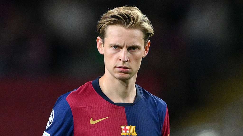 Man Utd plot another bid to sign De Jong in January  