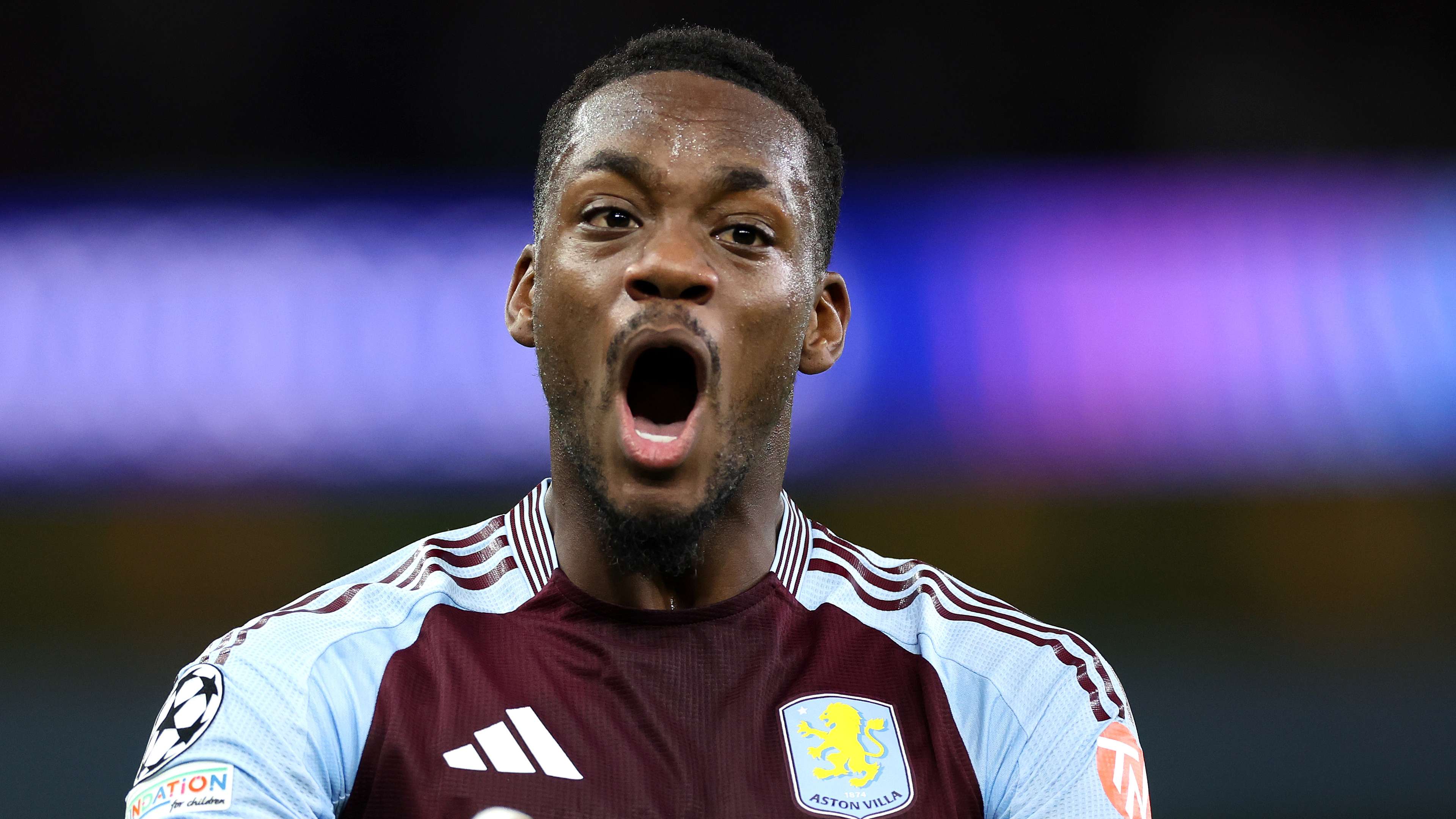 Duran signs new long-term Aston Villa deal to end transfer talk  