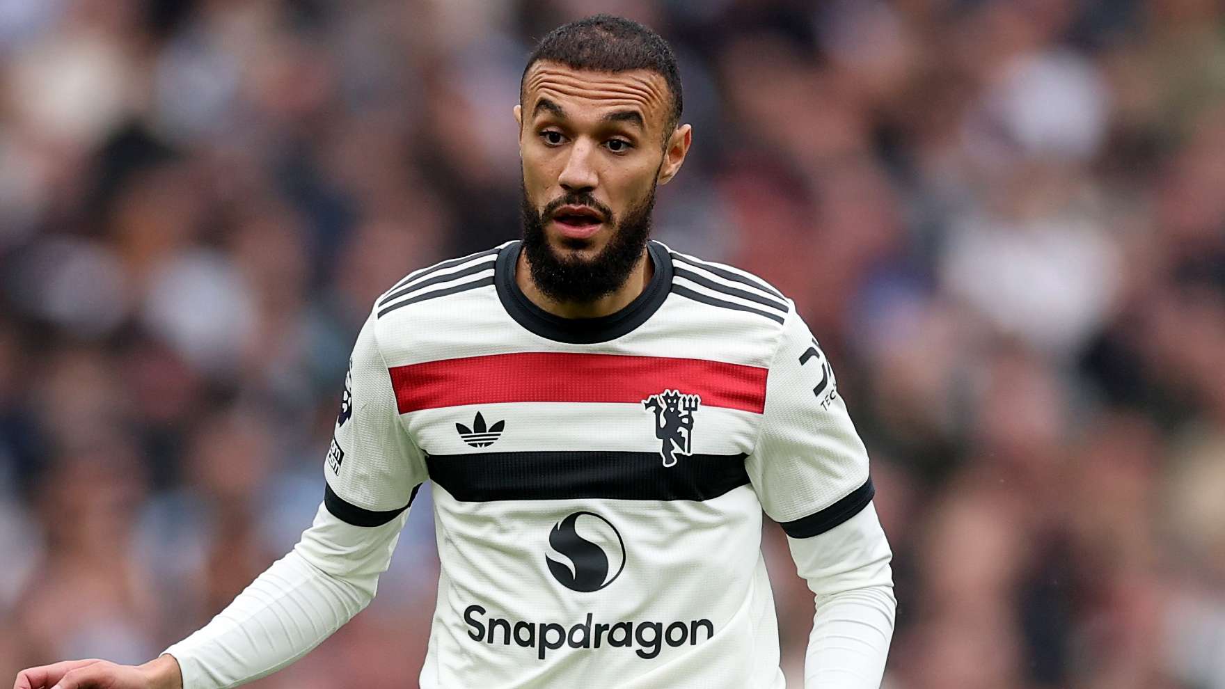 Man Utd's Mazraoui has corrective surgery on heart condition  