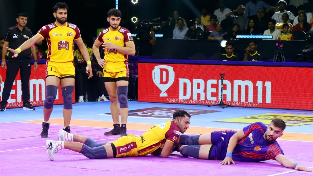 Dabang Delhi K.C. Fightback Against Telugu Titans and Pawan Sehrawat to Register Thrilling Win   Dabang Delhi K.C. Fightback Against Telugu Titans and Pawan Sehrawat to Register Thrilling Win