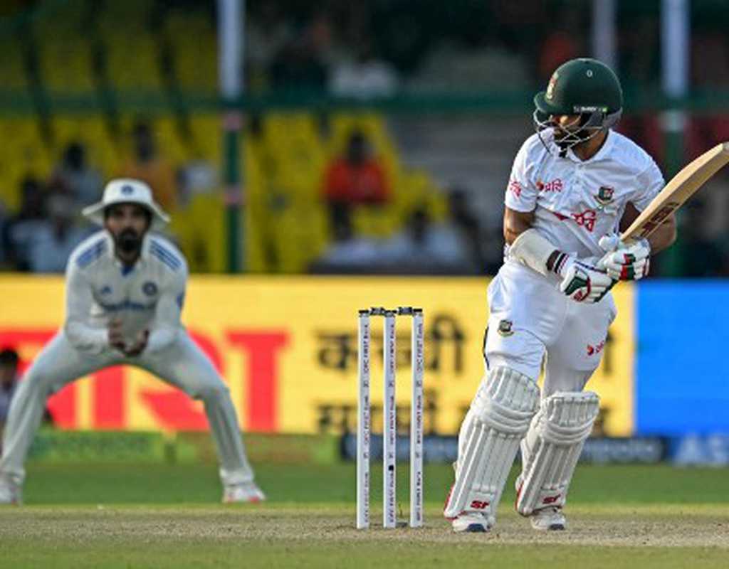 Mehidy bats for safety-first approach on final day   Mehidy bats for safety-first approach on final day