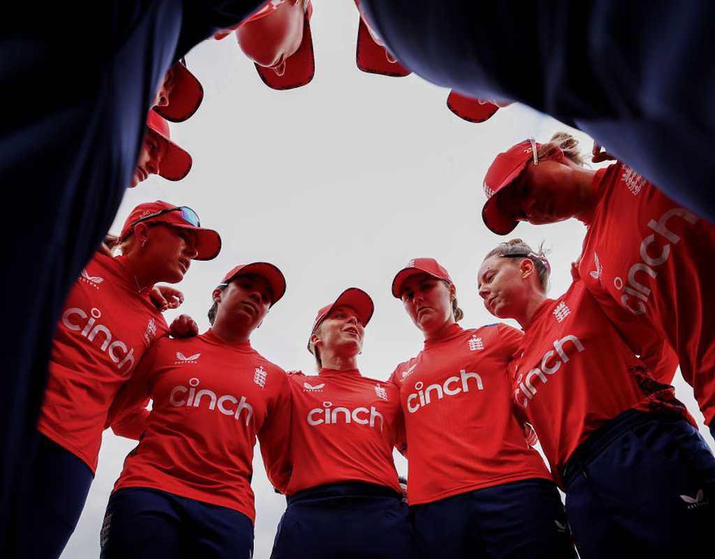 England chase fine margins in a bid to go the distance   England chase fine margins in a bid to go the distance
