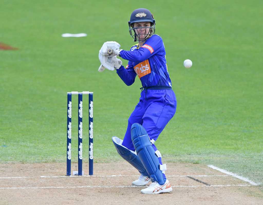 NZ include uncapped Polly Inglis for India ODIs  