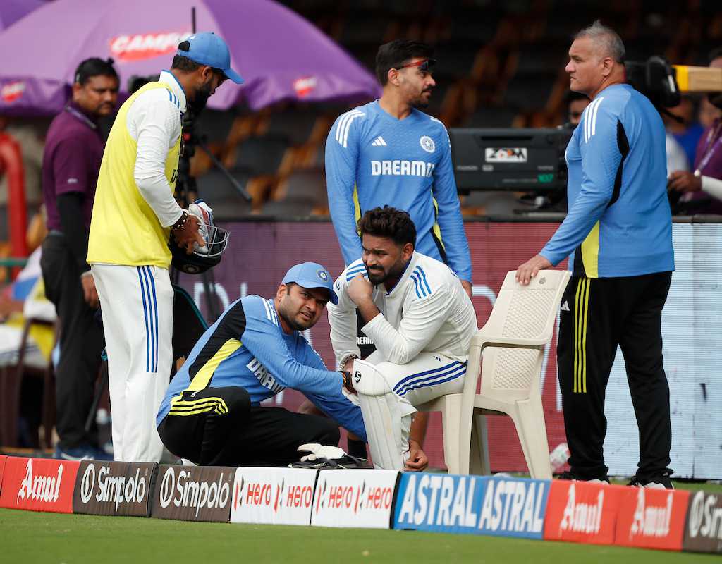 Rishabh Pant forced off the field after blow to knee  