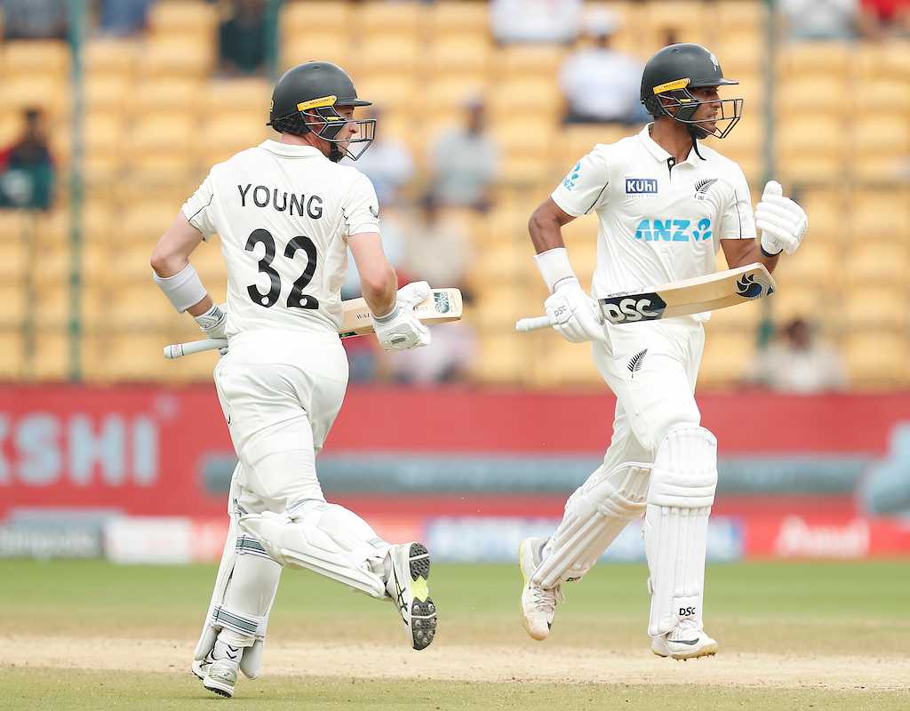 New Zealand keep cool to seal comfortable win  