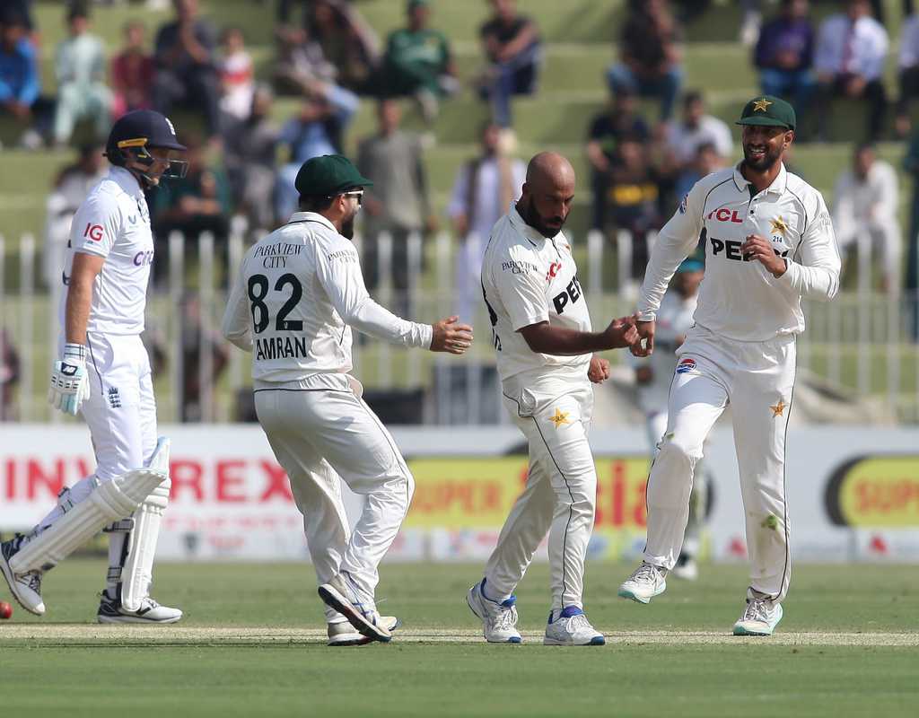 England rocked early by spin attack in Rawalpindi  