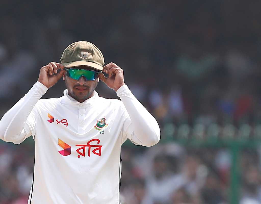 Shakib apologises for silence during protest, seeks support during farewell Test   Shakib apologises for silence during protest, seeks support during farewell Test