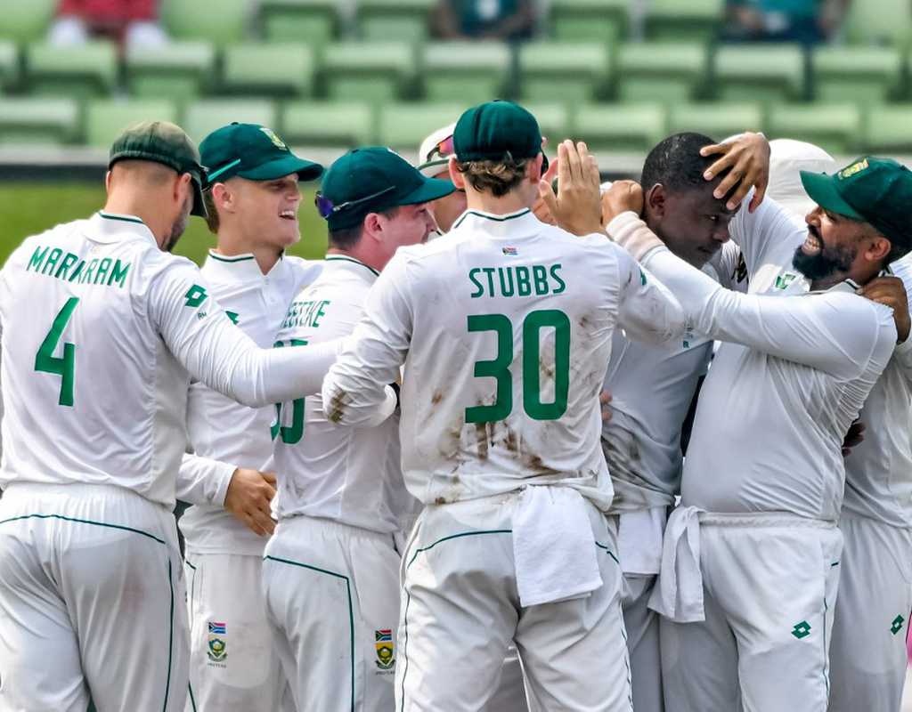 South Africa lose two after Bangladesh fold for 106  