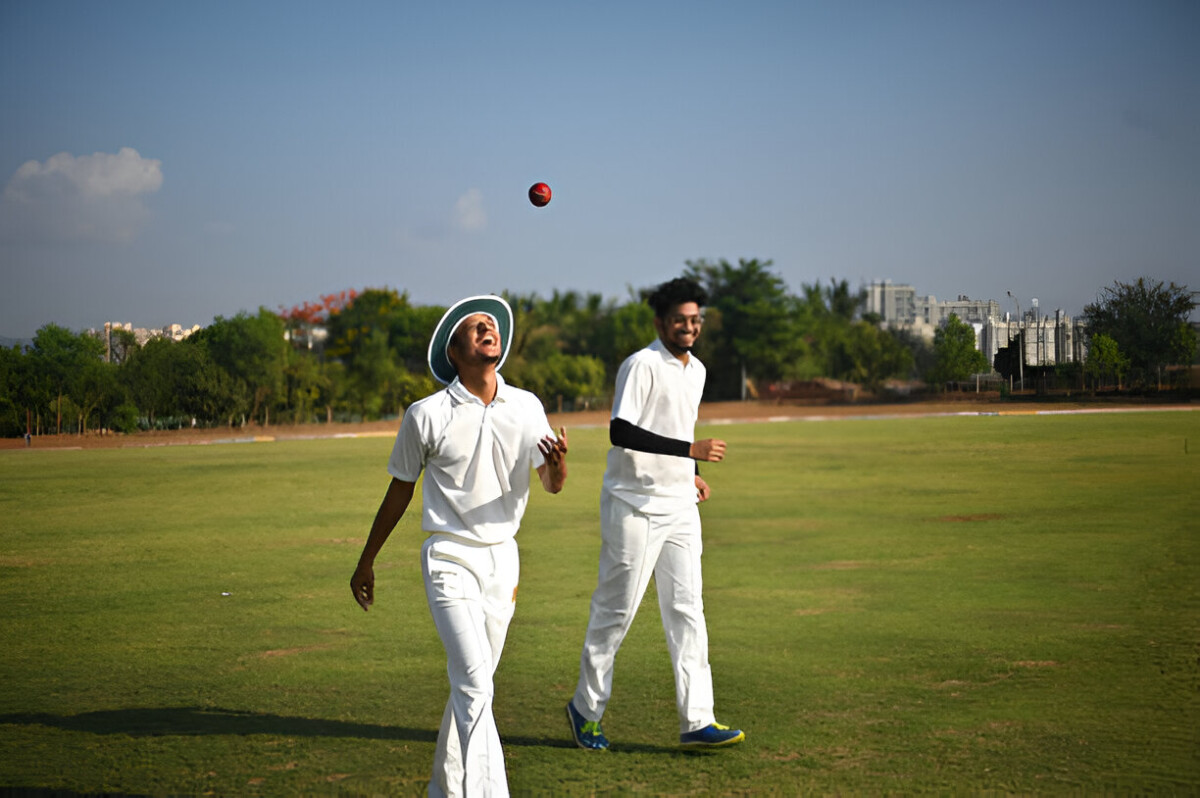 What is the Concept of Negative Bowling in Test Cricket?   What is the Concept of Negative Bowling in Test Cricket?