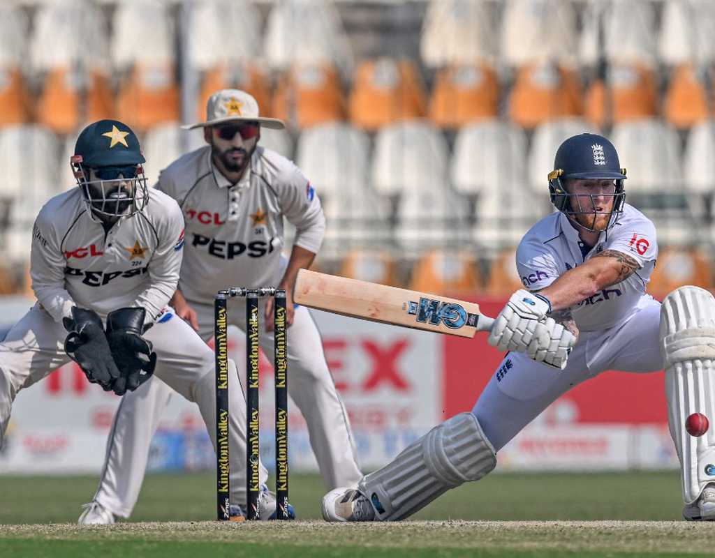 Stokes backs England's methods despite losing 8 for 108  