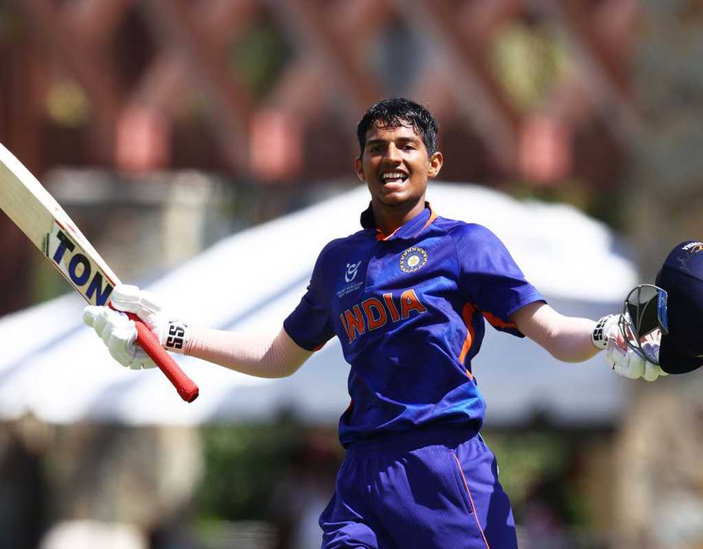 Ranji Trophy: Ruturaj Gaikwad, Yash Dhull hit tons on Day 3  