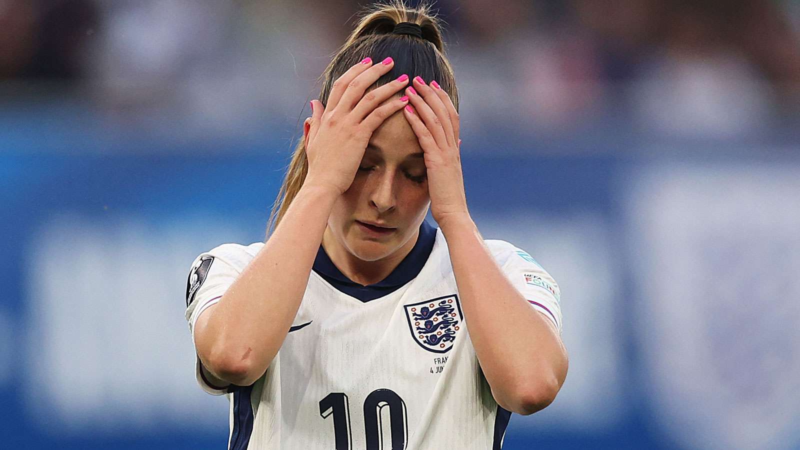 Huge injury blow for Man Utd & England as Toone ruled out  