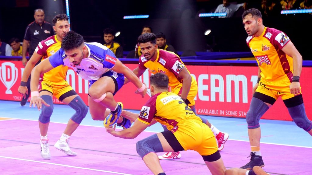 Tamil Thalaivas square off against Telugu Titans in Match 38 of PKL Season 11   Tamil Thalaivas square off against Telugu Titans in Match 38 of PKL Season 11