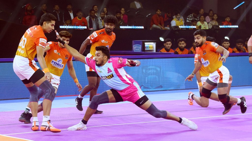 Raid Machine Arjun Deshwal gets Jaipur Pink Panthers back to winning ways as they rout Puneri Paltan  