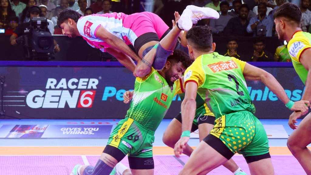 Ayan, Devank Star Once Again as Patna Pirates Secure Close Victory over Jaipur Panthers   Ayan, Devank Star Once Again as Patna Pirates Secure Close Victory over Jaipur Panthers