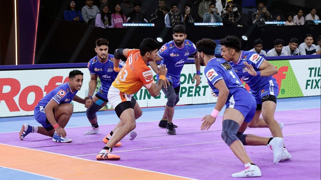 Flawless Haryana Steelers Win Big Against Puneri Paltan, Hold Onto Top Spot on Points Table  