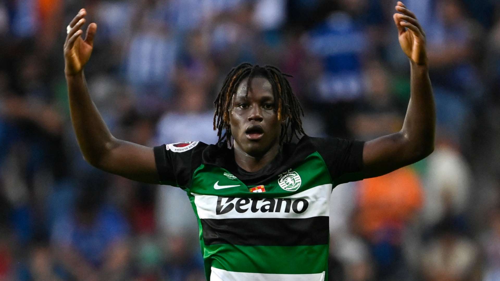 Man Utd plot new bid for Sporting CP sensation Quenda  