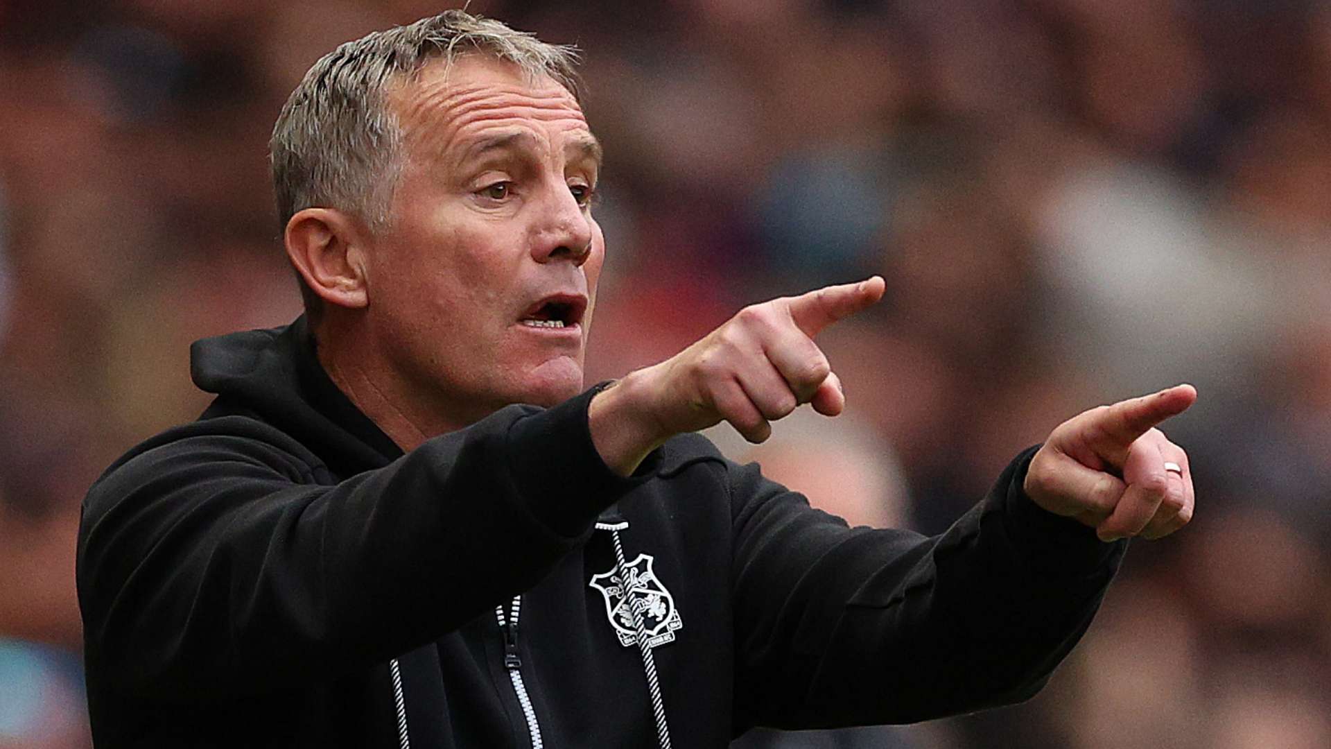 Arsenal legend's son training at Wrexham & hoping to secure move  