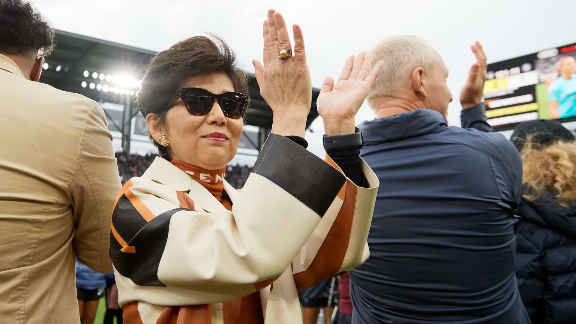 Michele Kang donates $30M to lift women's soccer in the U.S.   Michele Kang donates $30M to lift women's soccer in the U.S.