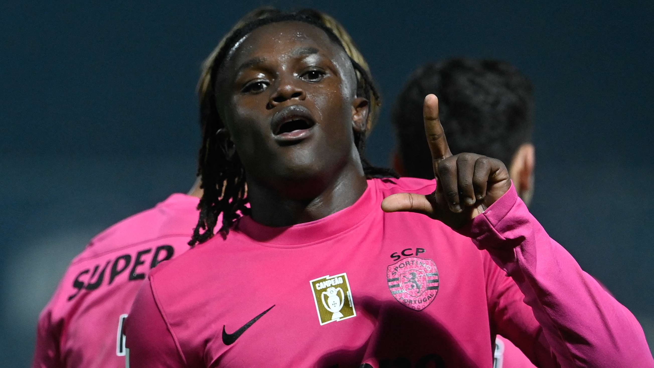 Man Utd 'call Sporting CP offices' over wonderkid Quenda   Man Utd 'call Sporting CP offices' over wonderkid Quenda