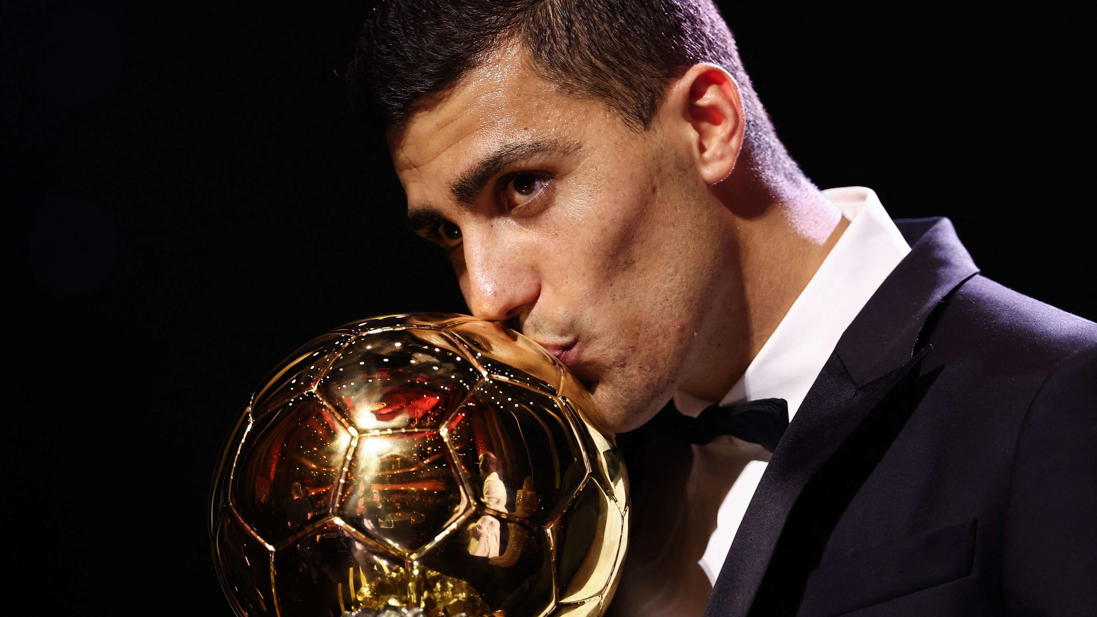 Rodri admits 'it's an honour' to be wanted by Real Madrid   Rodri admits 'it's an honour' to be wanted by Real Madrid